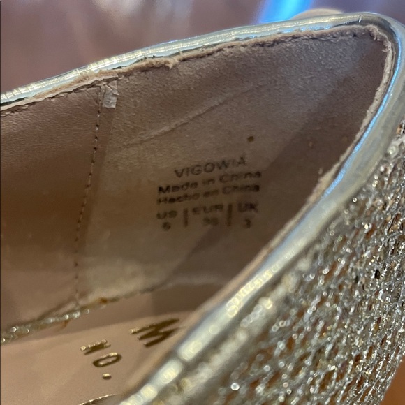 Mix No. 6 Women's Sparkling Silver Flats - Picture 7 of 10